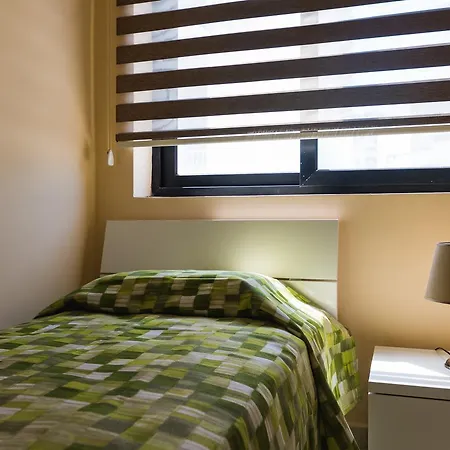 Two Bedroom Prime Location Apartamento